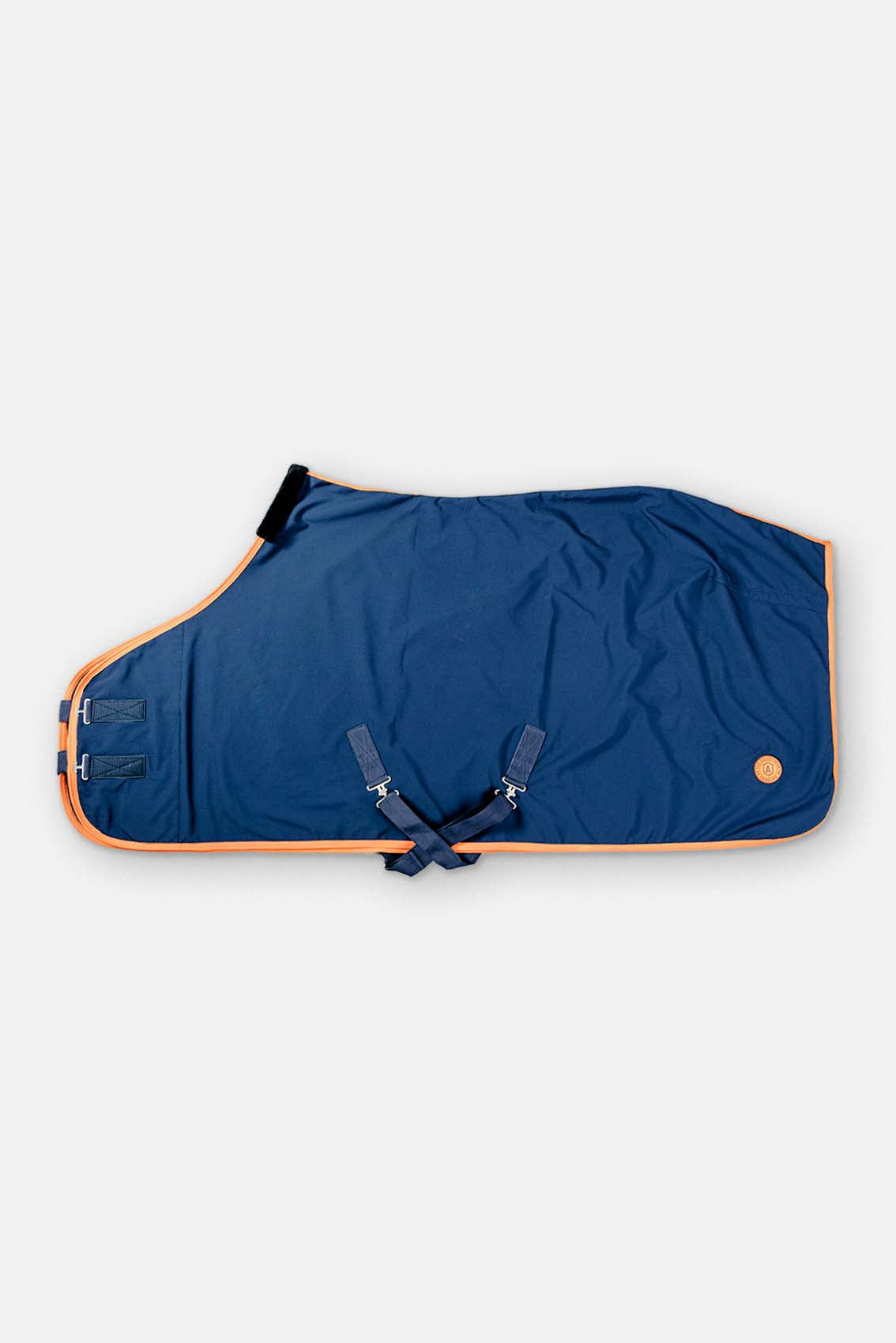 Sweat rug made of fleece with cross-strap
