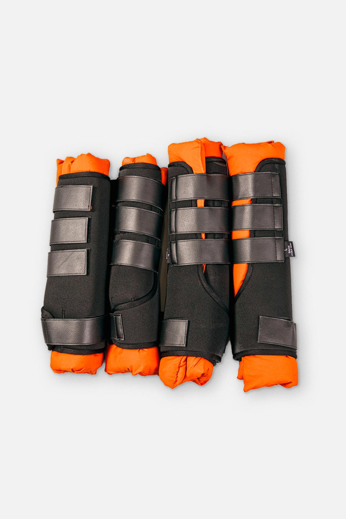 4 Stable boots with comfort filling and Velcro
