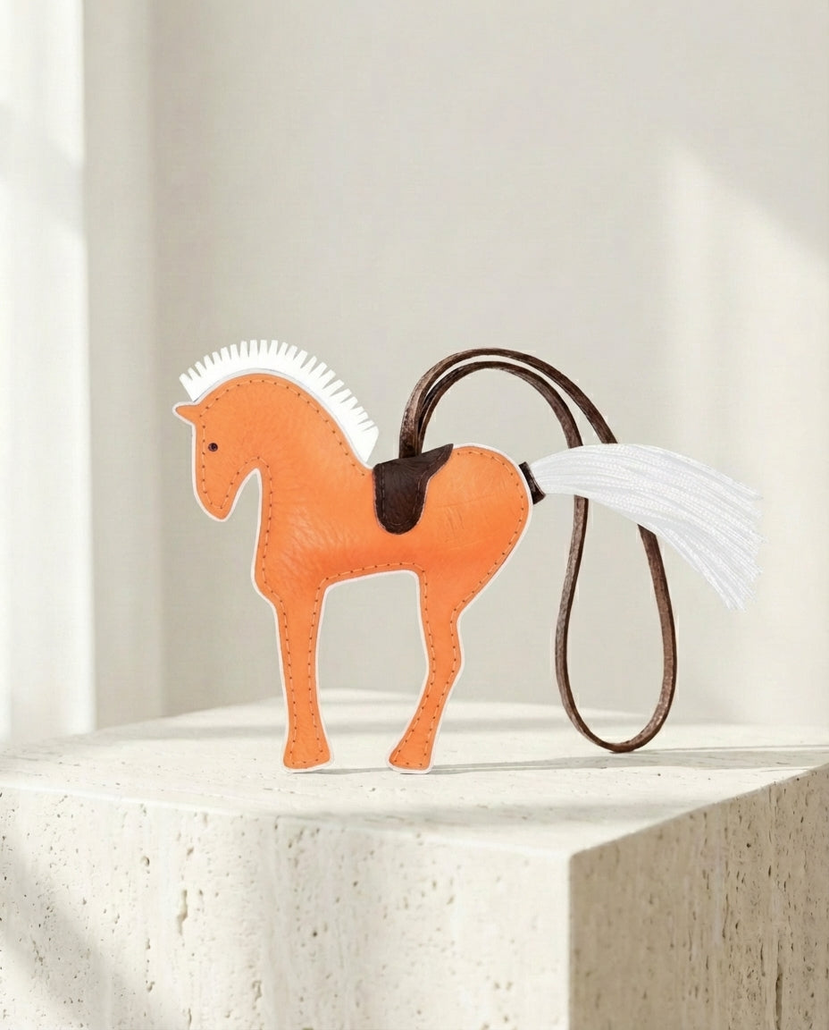 Pferde-Lederanhänger Handmade – Dein individuelles Seelenpferd aus Performance Leather