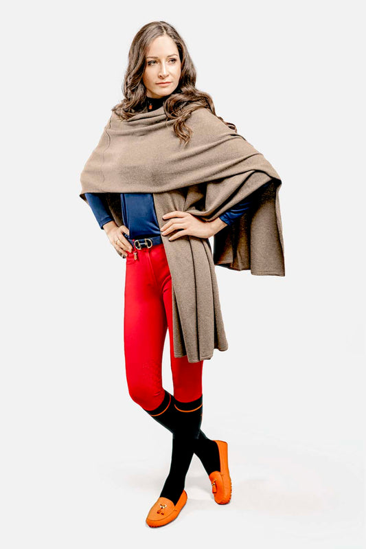 Women's poncho made of merino wool and cashmere